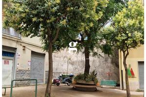 Box/Posto auto Salerno [Locale S. CalendaVRG]