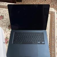MACBOOK AIR 15”