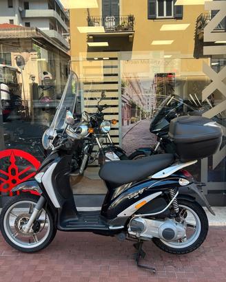 Piaggio Liberty 125 Bauletto e parabrezza, 12 mesi