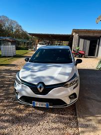 Clio V e tech serie limitata