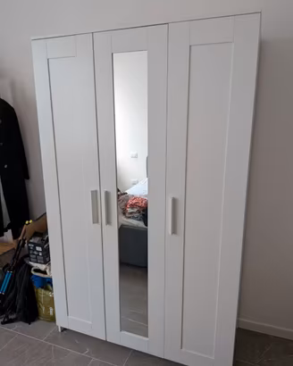 Armadio guardaroba BRIMNES (Ikea)- 3 ante+specchio