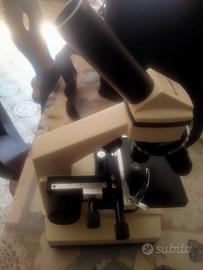 microscopio Bresser Biolux 