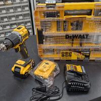 Trapano avvitatore DEWALT DCD799P2T 18V