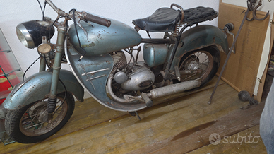 CONSERVATO ISO moto 1 serie 1951 conservato