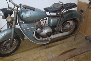 CONSERVATO ISO moto 1 serie 1951 conservato