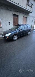 Ford focus station