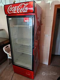 frigorifero coca cola più San Benedetto