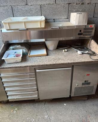 banco pizza refrigerato