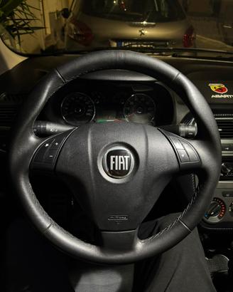 Volante Grande Punto