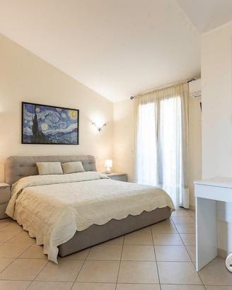 Splendida villetta indipendente su tre livelli -