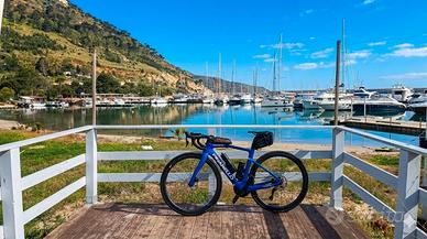 Pinarello F5 full carbon 