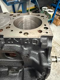 Motore  4M40  Mitsubishi pajero 2,8