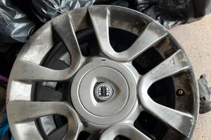 Cerchi lancia ypsilon ( leggere descrizioni)