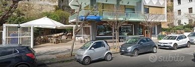 Immobile di 415 m² con 2 locali a Napoli