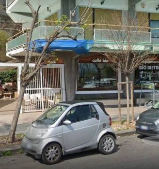 Immobile di 415 m² con 2 locali a Napoli