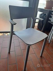 4 sedie Ikea con braccioli da impilare