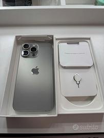 Iphone 15 Pro Max 256 GB - Pari al nuovo