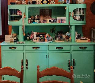 Credenza e mobiletto porta TV vintage