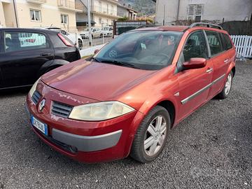 Renault Megane Mégane 1.9 dCi Grandtour Luxe Dynam