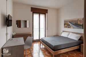 Stanza matrimoniale uso singola