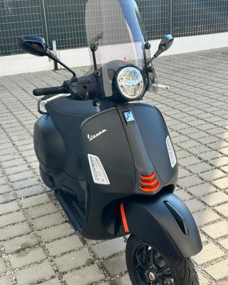 Vespa 300