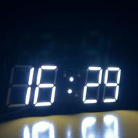 Orologio digitale a LED