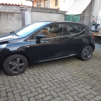 Vendita renault clio nera