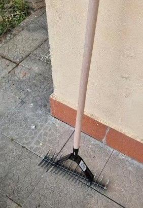 RASTRELLO SCARIFICATORE