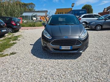 Ford Fiesta 1.5 TDCi 75CV 5 porte Titanium
