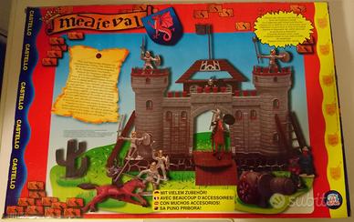Set giocattoli castello e cavalieri