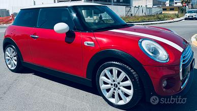 Mini Cooper D Automatica