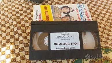 VHS "Stanlio & Olio"