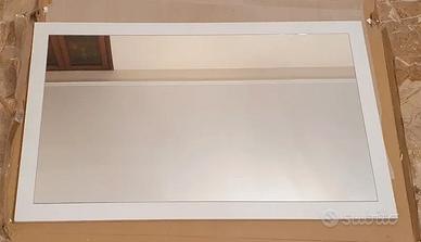 Specchio rettangolare con cornice bianca