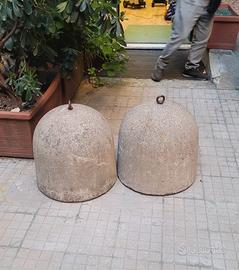2 Panettoni dissuasori in CEMENTO con anello