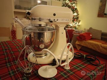 Kitchen Aid artisan 150