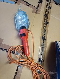 Lampada da officina Fapi