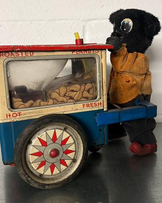 Raro giocattolo in latta Peanut Vendor
