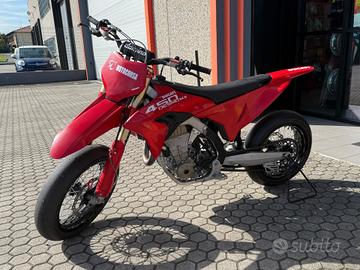 Ducati 450 Desmo SuperMotard