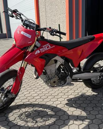 Ducati 450 Desmo SuperMotard