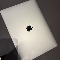 Macbook Pro 13’’ 2018 250 GB con touchbar