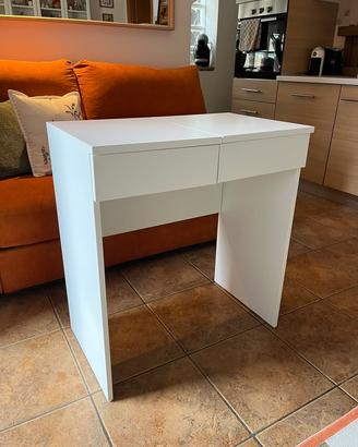 Toeletta Ikea Mobile Scrivania