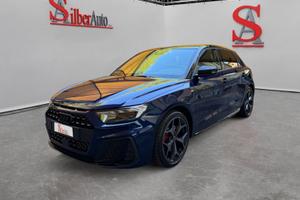 Audi A1 Sportback 40 2.0 tfsi Identity Black 207cv
