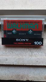 SONY walkman 100 audiocassetta