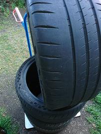 Michelin Pilot Sport Cup2- 265 40 19 + 235 40 19