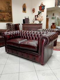 Divano Chesterfield club 2 posti nuovo bordeaux 