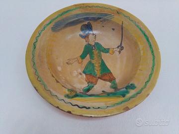 piatto grande antico del 1500 CANTALUPO lanziche..