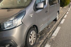 Renault Trafic 9 posti passo lungo 2017