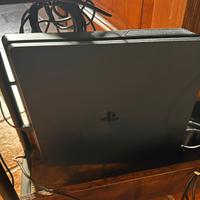 PlayStation 4 + Visore e accessori