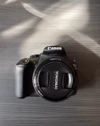 Reflex Canon EOS 1200D