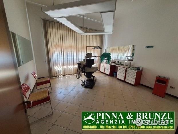 Oristano - via canalis - Vista 5